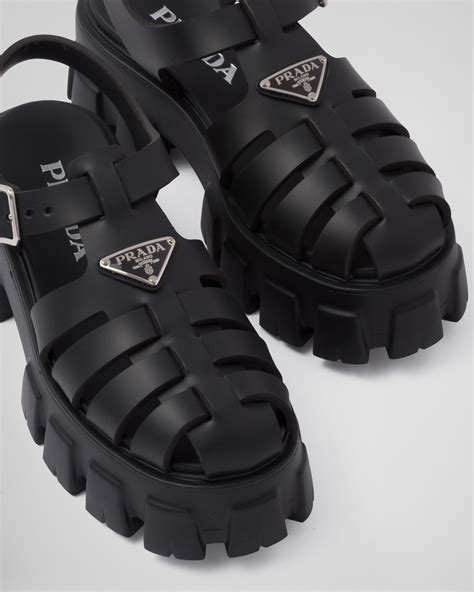 Foam rubber sandals .